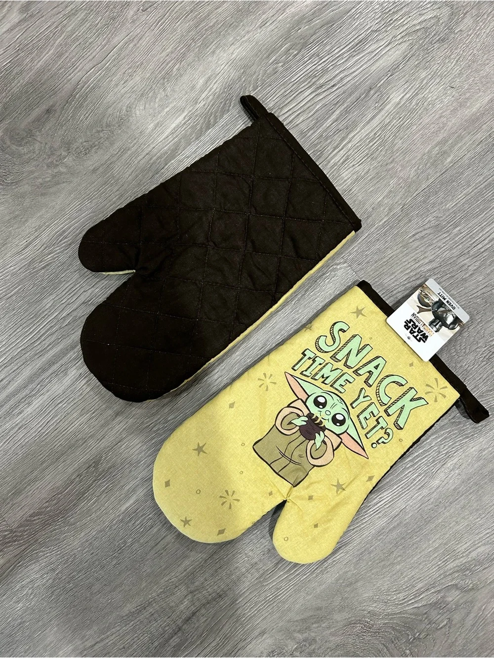 Oven mitts